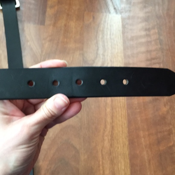 BNWOT Black leather belt - Picture 8 of 8